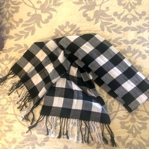 Wrap around Buffalo check scarf